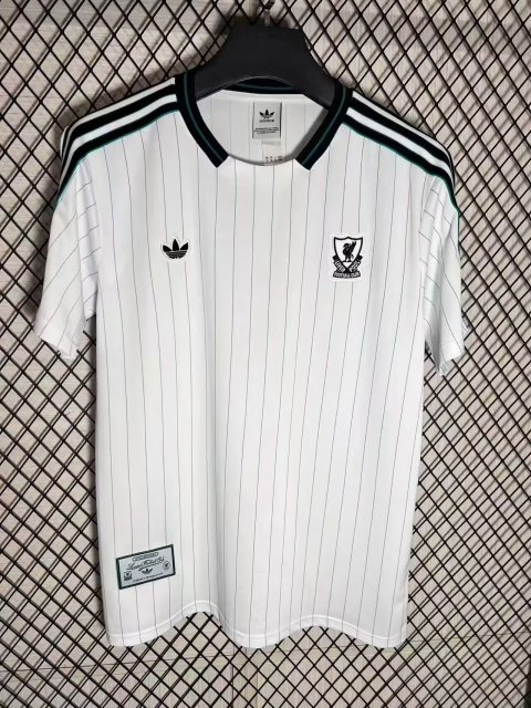25-26 Liverpool Retro T-shirt