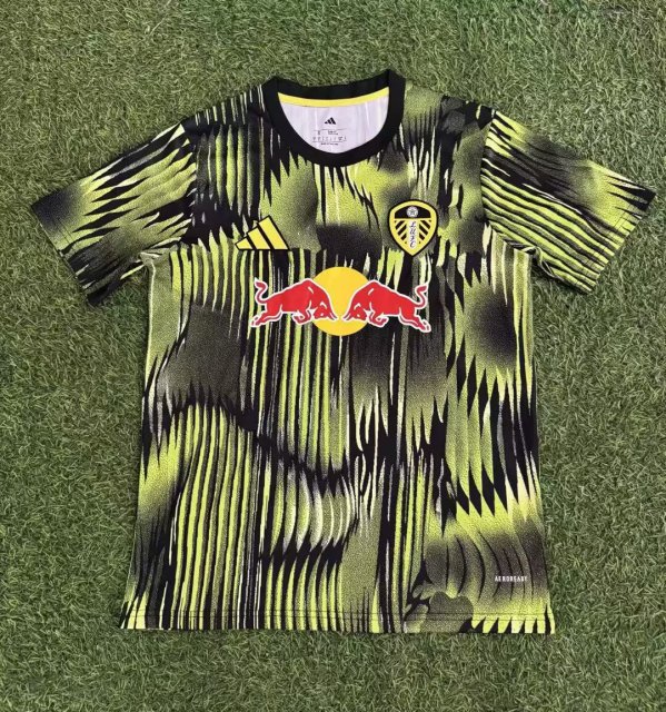25-26 Leeds United training uniform