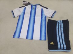 26-27 Argentina home games kids