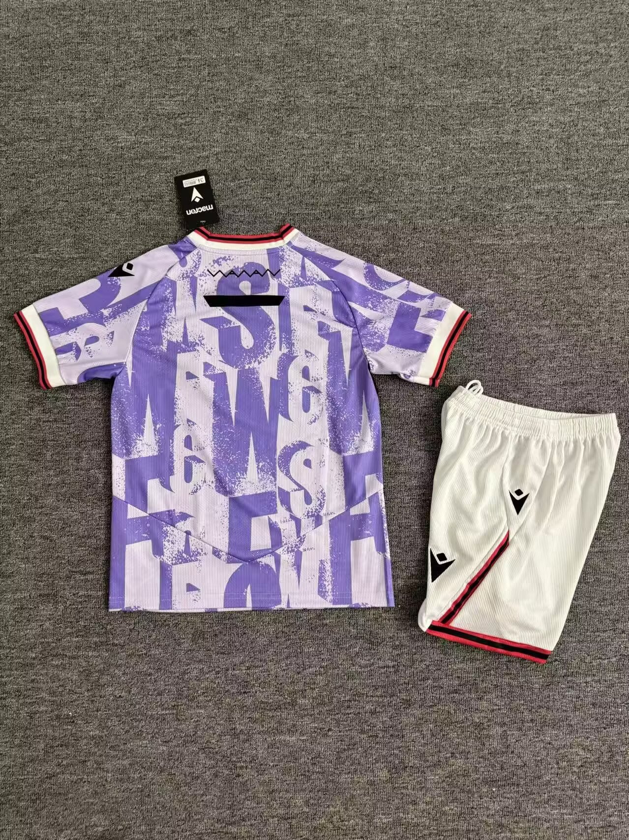 25-26 Sheffield Wednesday away kids