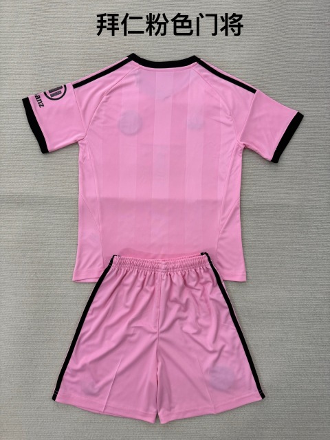 25-26 Bayern Pink Goalkeeper Kids+Adult Set
