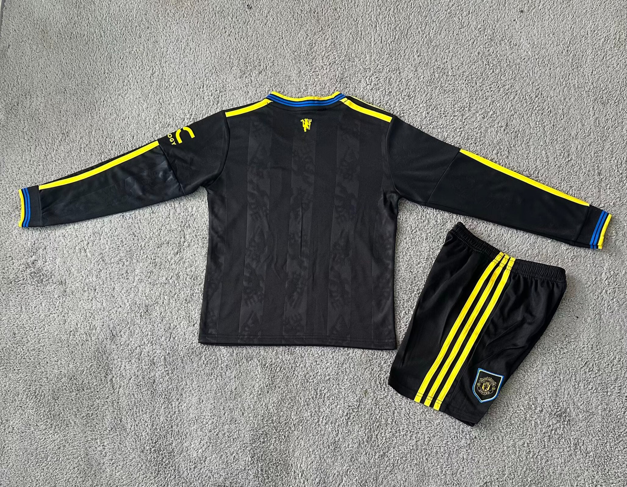 25-26 Manchester United 2 away long sleeved kids