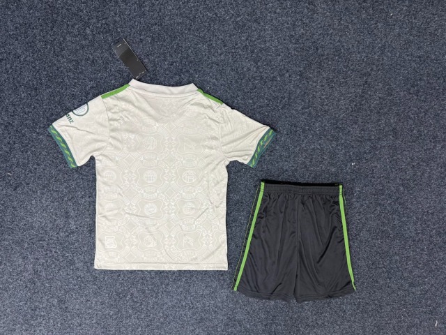 25-26 Bayern Beer Edition Kids+Adult Set