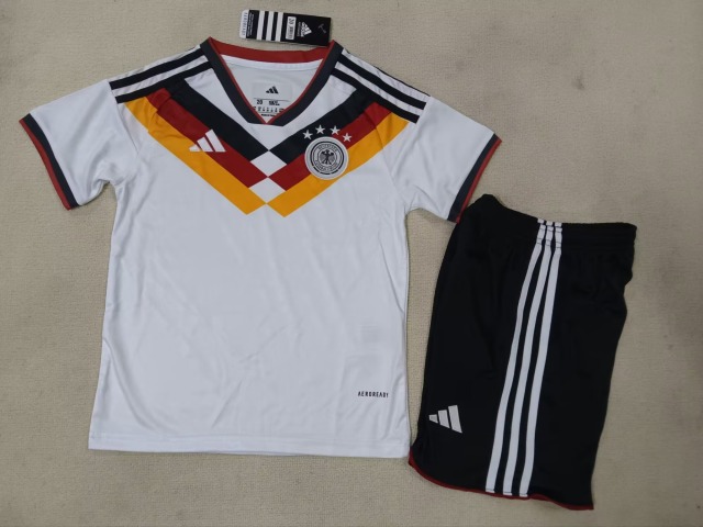 26-27 Germany home games kids+adults