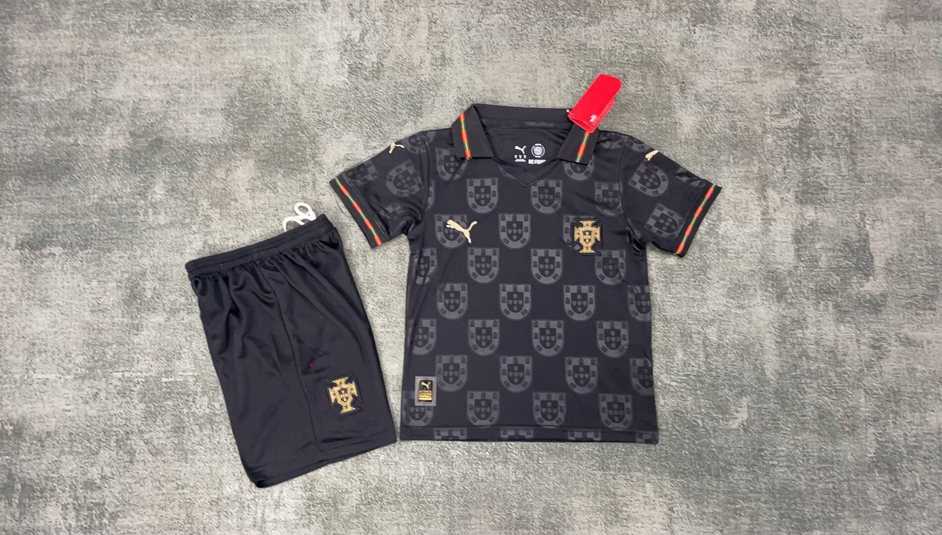 26-27 Portugal away kids
