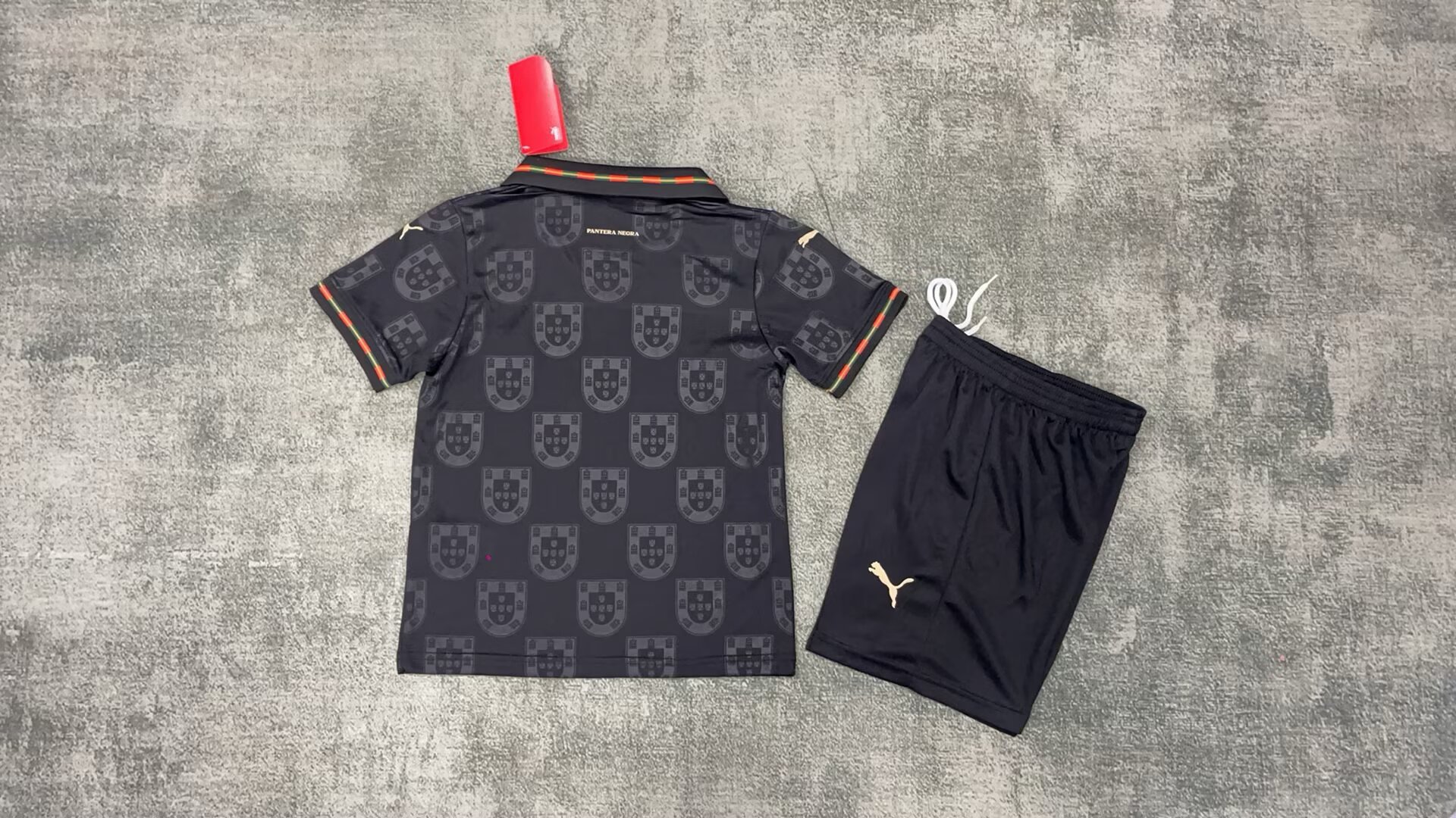 26-27 Portugal away kids
