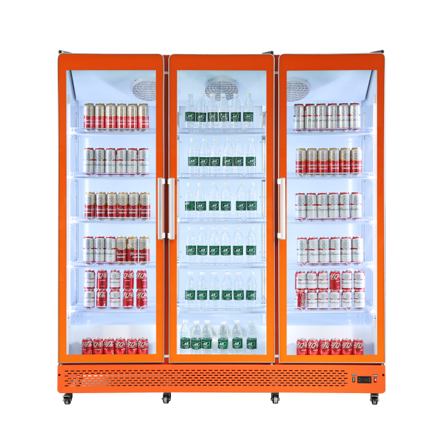 Triple Door Merchandiser Refrigerator for Supermarket Glass Showcase Display