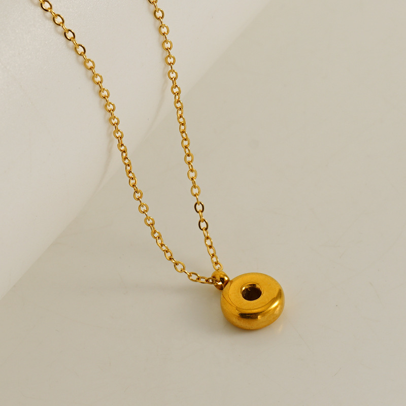 Fashionable minimalist new style 26 English letter pendants stainless steel golden mini bubble letter necklace