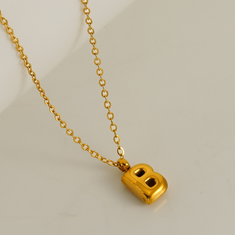 Fashionable minimalist new style 26 English letter pendants stainless steel golden mini bubble letter necklace