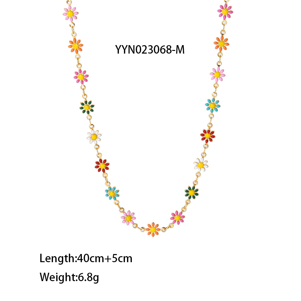 18K Gold Plated Stainless Steel Colorful Daisy Necklaces Women's Ethnic Jewelry Wholesale