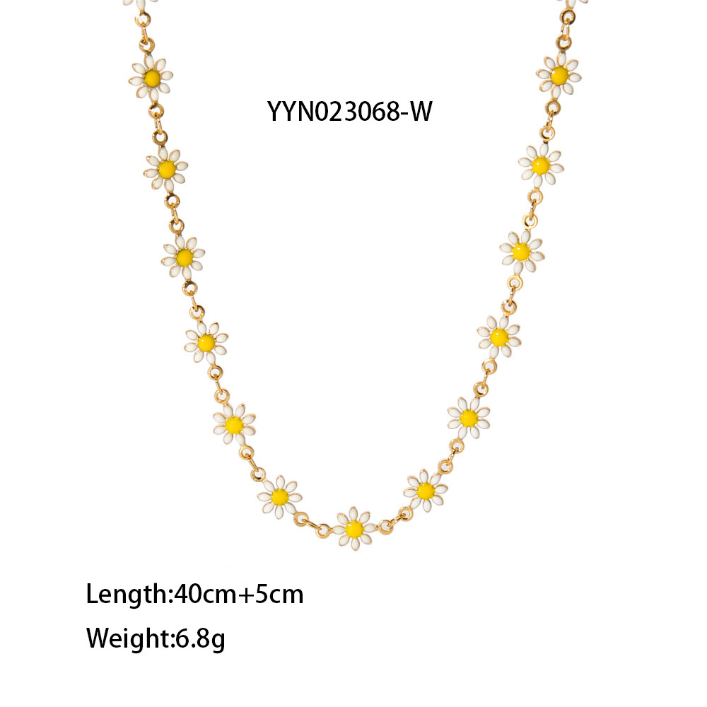 18K Gold Plated Stainless Steel Colorful Daisy Necklaces Women's Ethnic Jewelry Wholesale