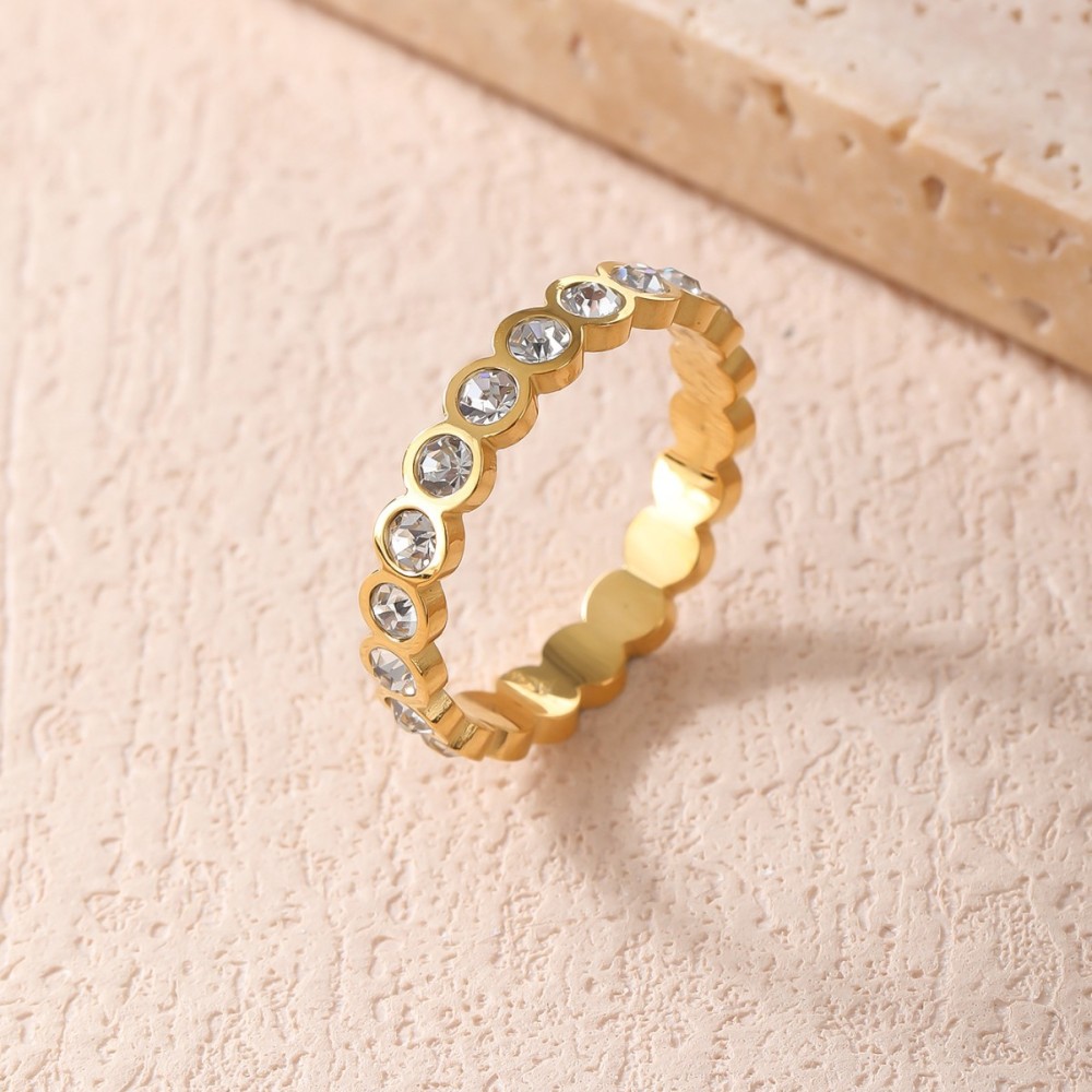 Minimalist Round Women’s Ring Stainless Steel Gold Plated Fashionable Rings