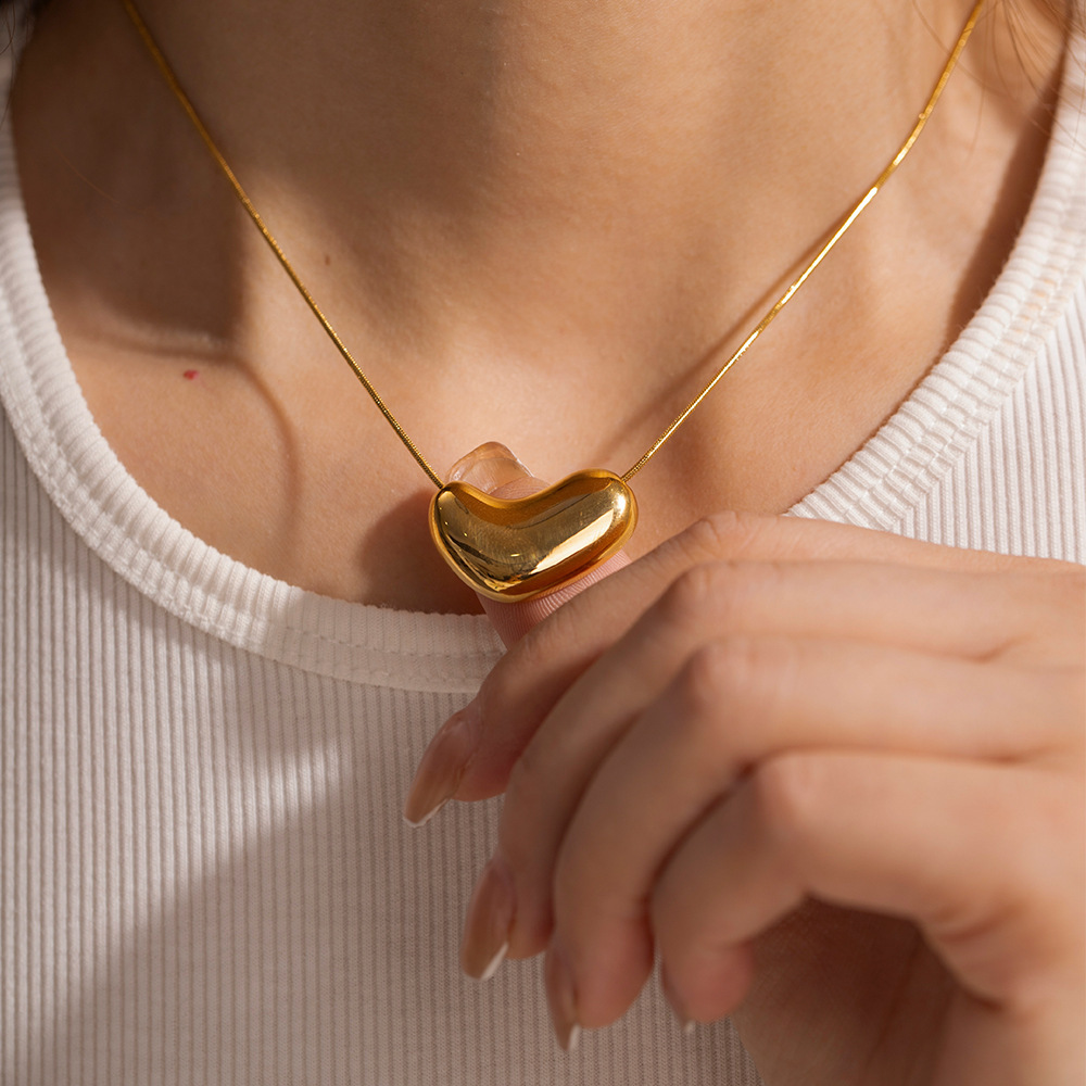 18K Gold Plated Stainless Steel Snake Bone Chain Necklace  Women’s Titanium Steel Pendant Jewelry