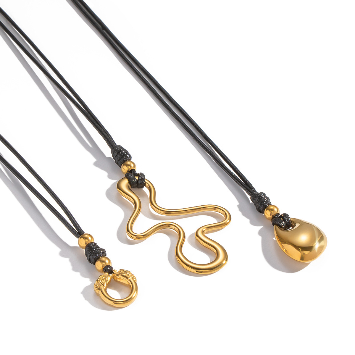Irregular Pendant Leather Cord Stainless Steel 18K Gold Necklace for Women