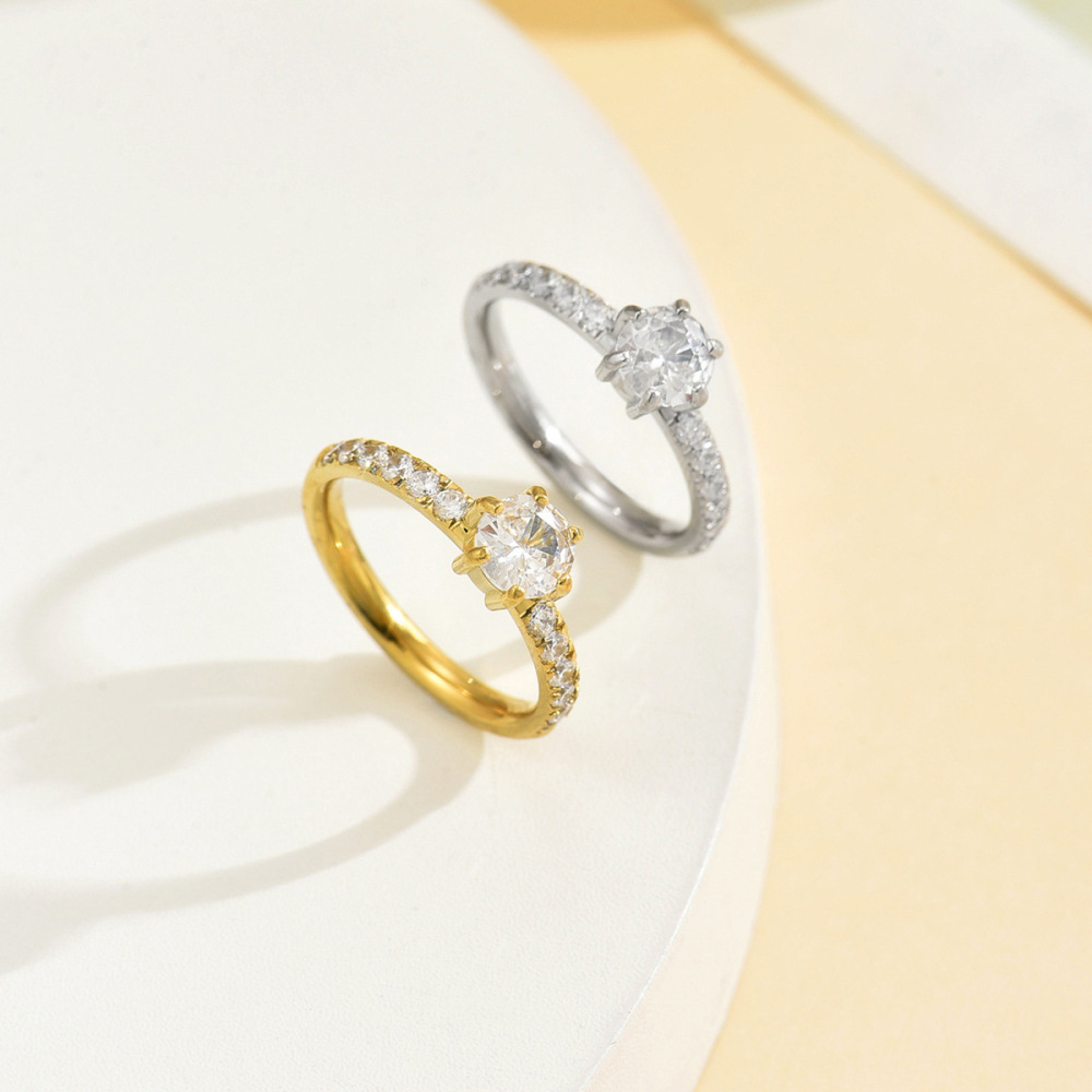 Round Zircon Stainless Steel Ring for Women PVD Plated