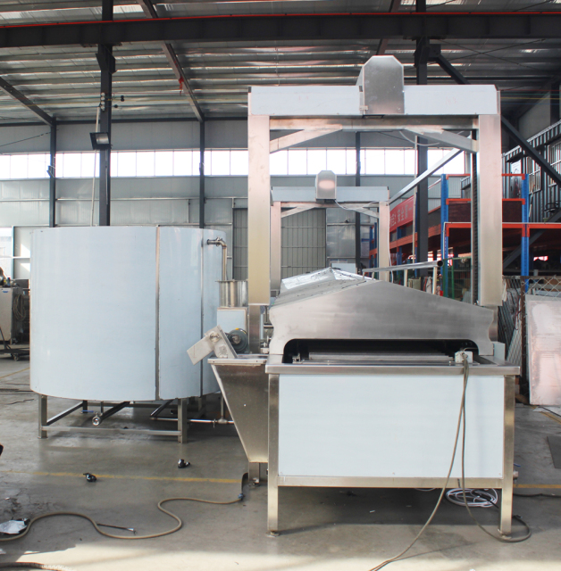 Soybean product gas-fired oil frying production line  potato chip oil frying production line
