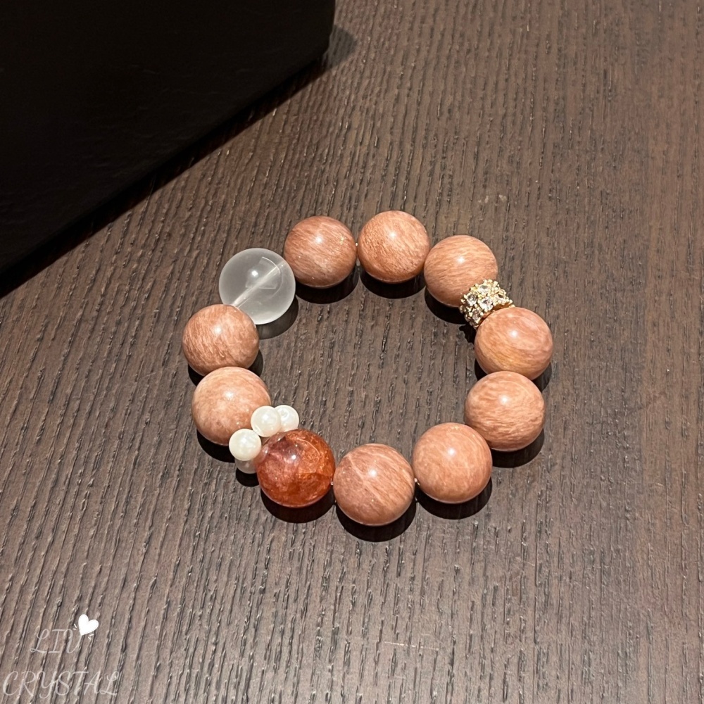 Lunar Pearl