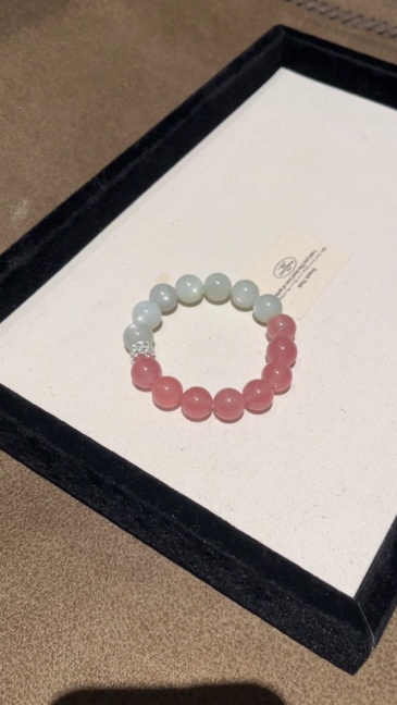 Berry Moonstone