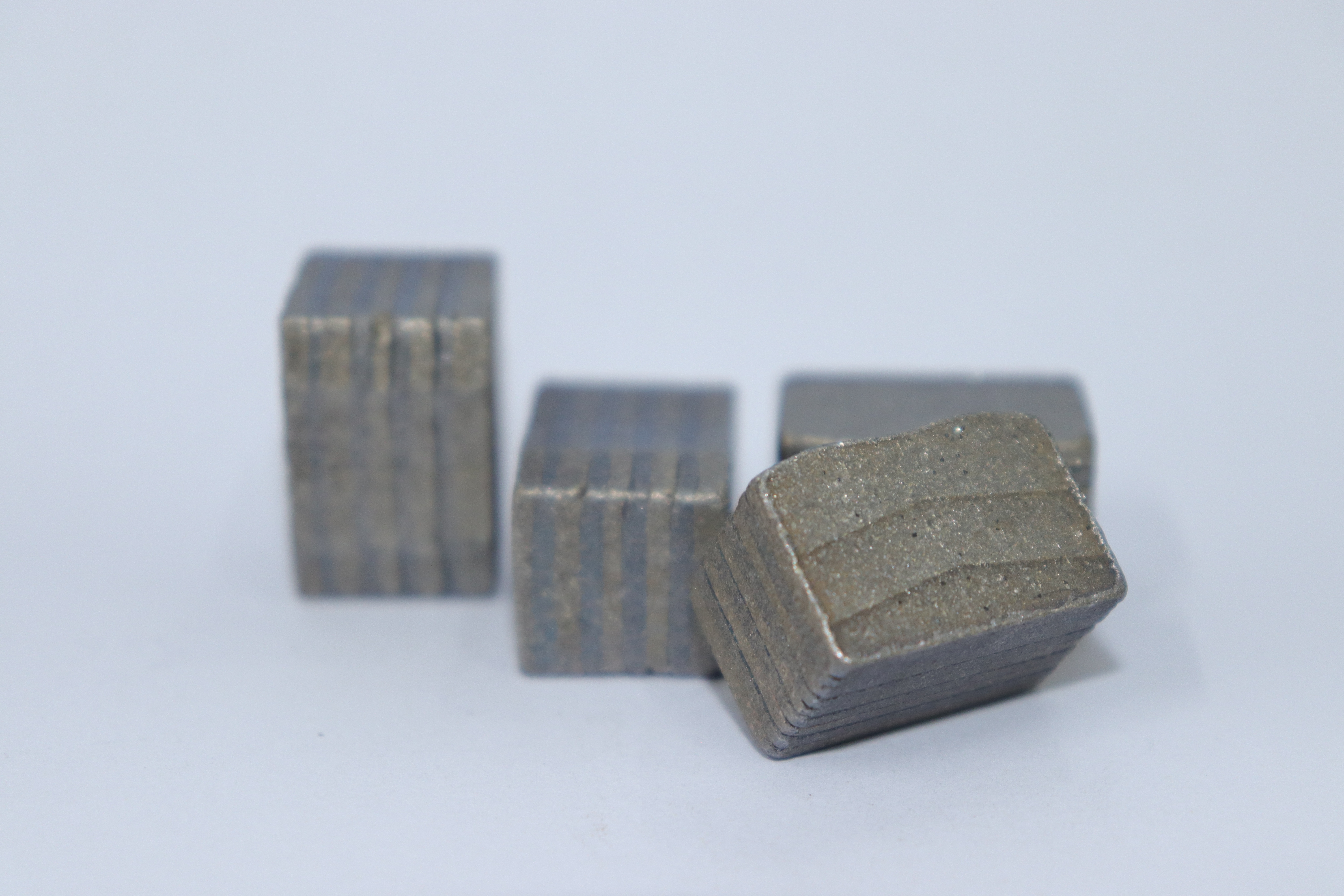DIAMOND SEGMENT FOR QUARRYING