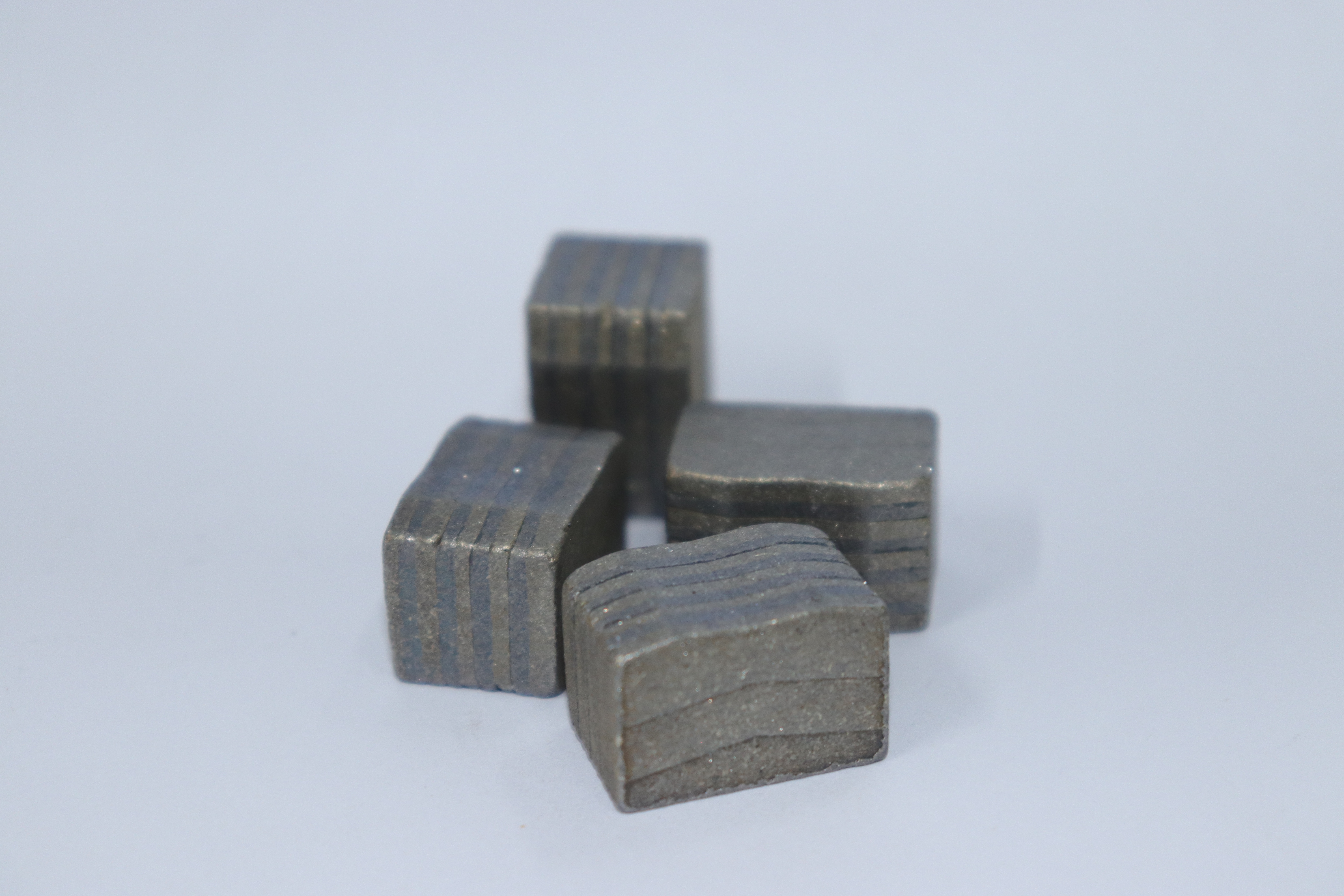 DIAMOND SEGMENT FOR QUARRYING