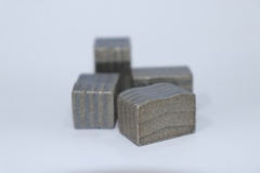 DIAMOND SEGMENT FOR QUARRYING