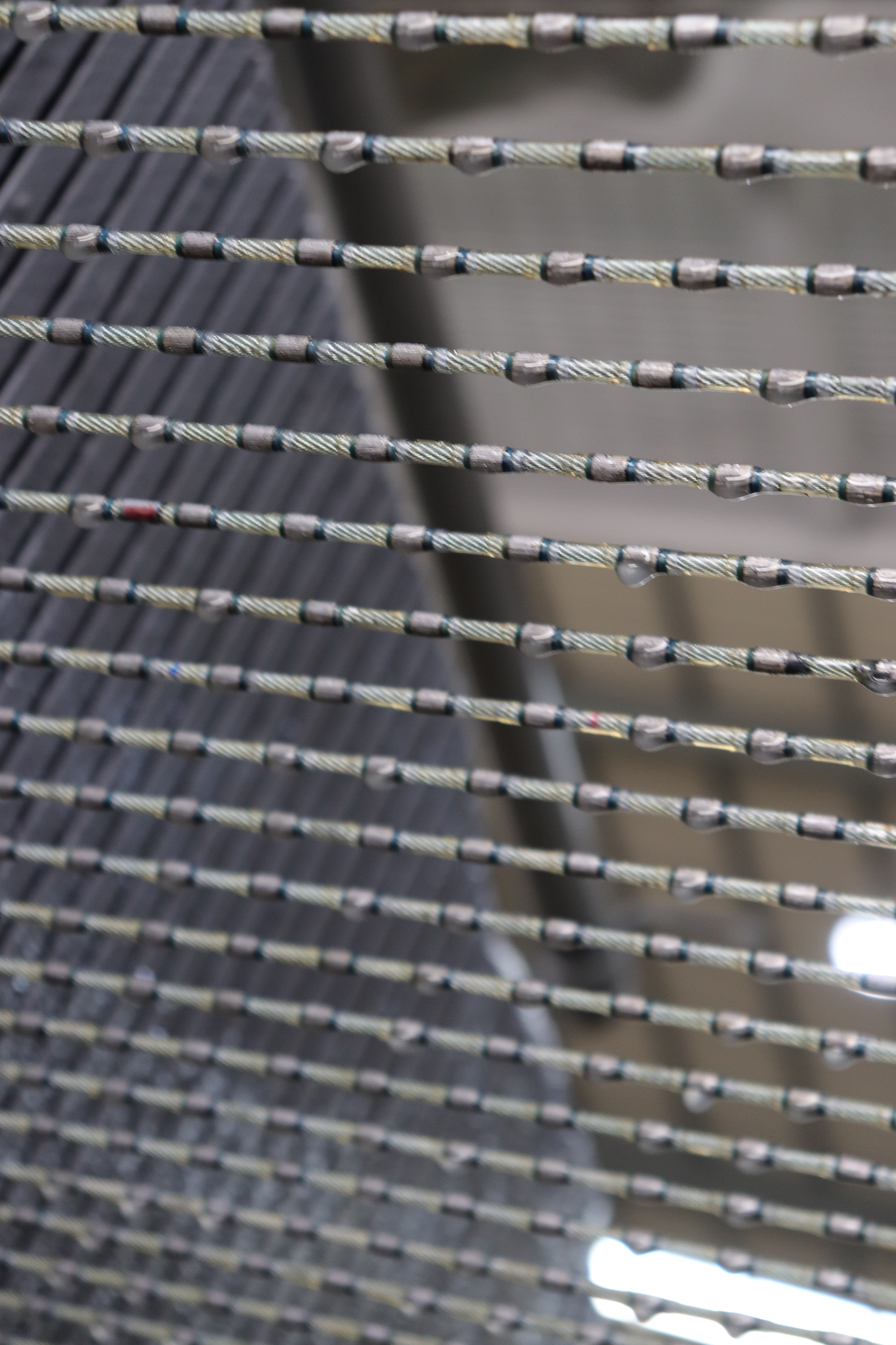 Multi-strand Wire Saw