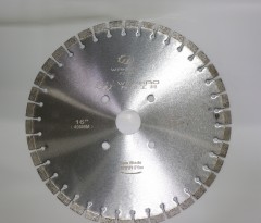 DIAMOND SAW BLADES FORGRANITE WITH SMALL SEGMENTS