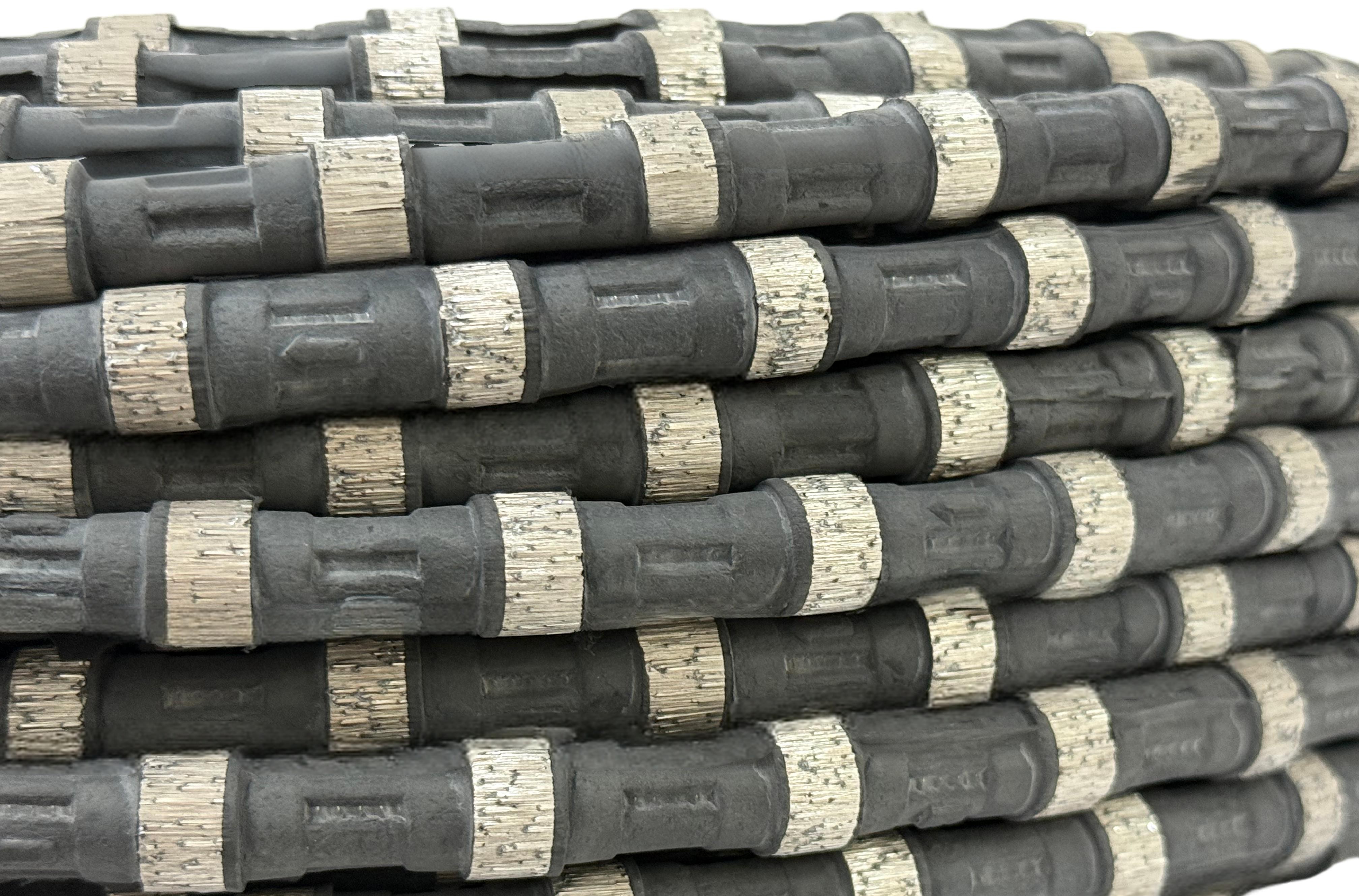 DIAMOND WIRE SAW FORGRANITE QUARRYING