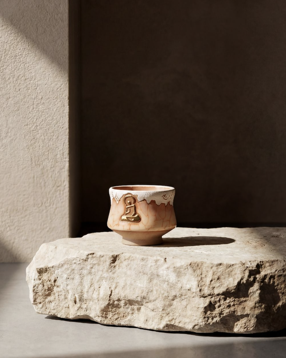  Simple minimalist decor ideas for a peaceful home, featuring a bright, tidy interior with neutral colors, clean surfaces, and intentional design elements. A helpful pin for creating an airy, calming space with modern Zen-inspired style.