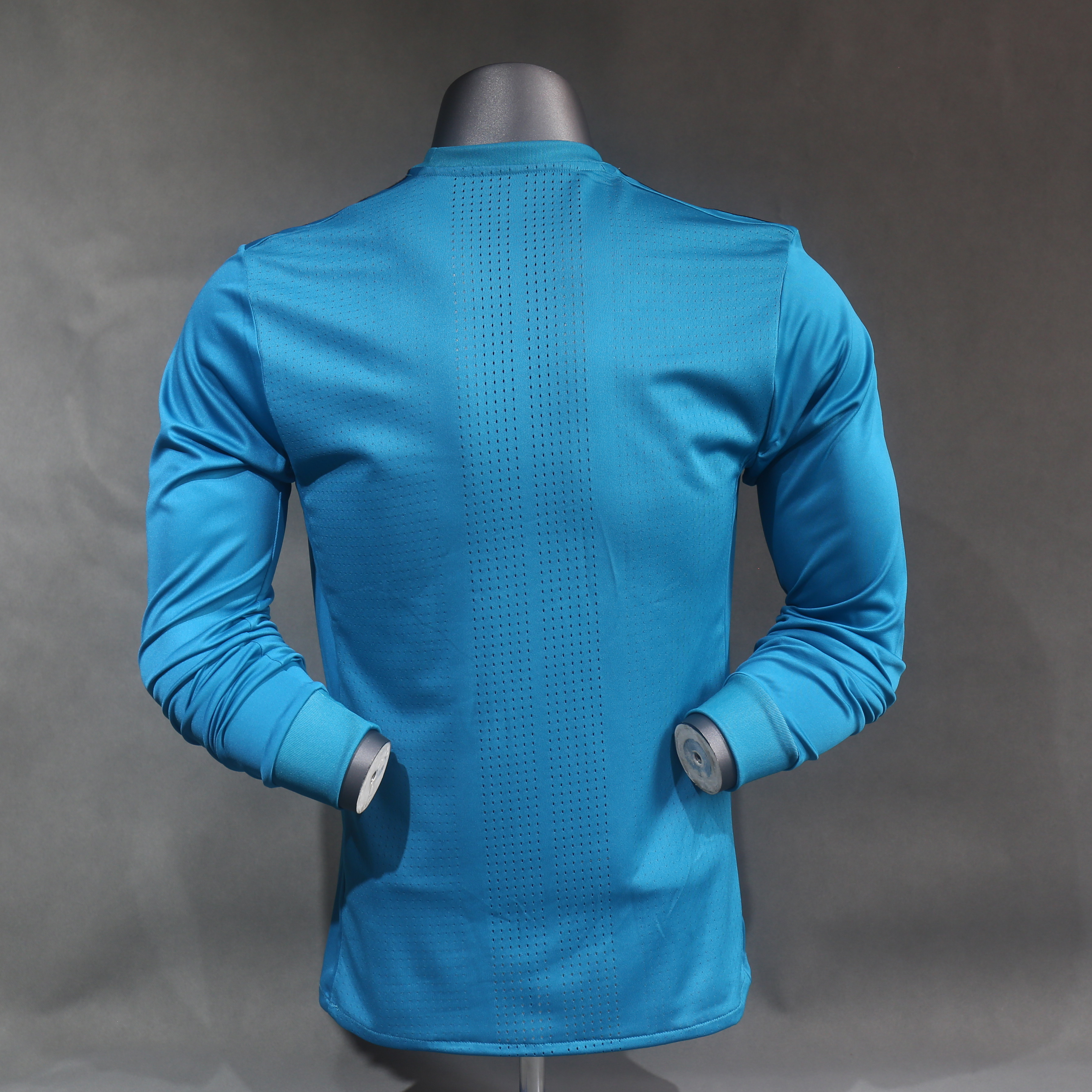 Real Madrid Retro Long Sleeve Jersey Third Away 2017-18