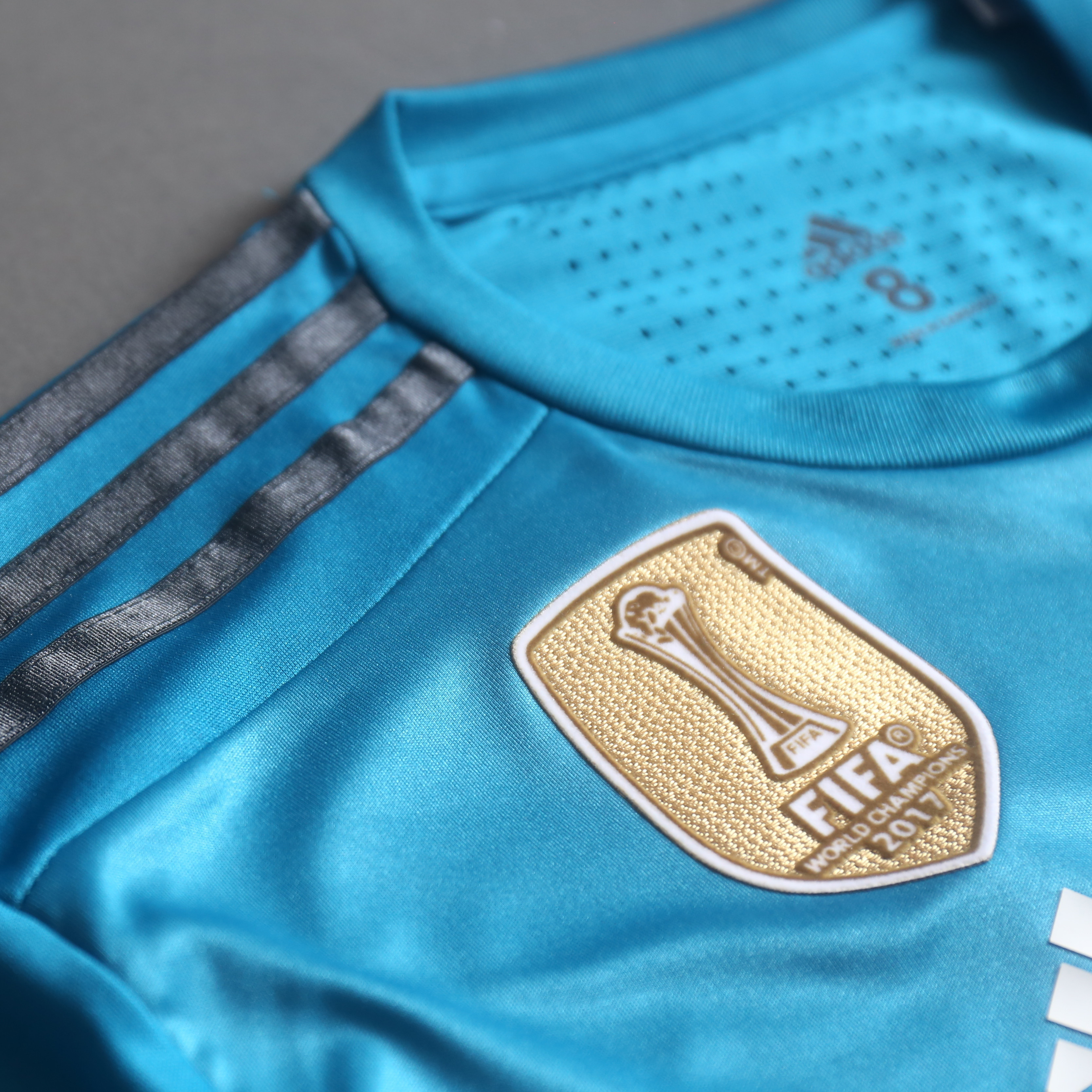 Real Madrid Retro Long Sleeve Jersey Third Away 2017-18