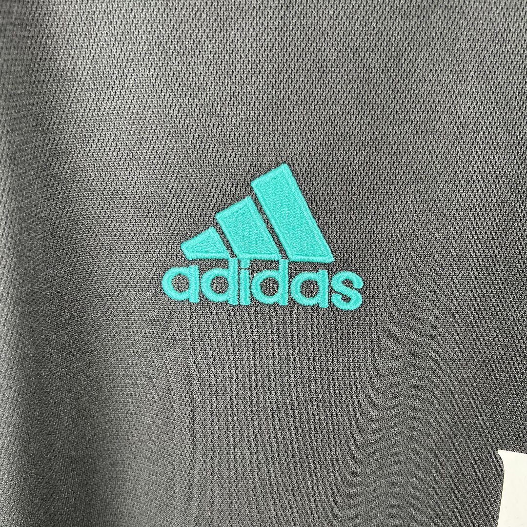 Real Madrid Retro Away Jersey 2017-18