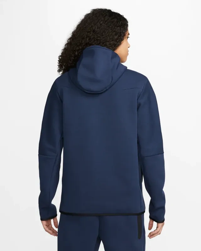 NIKE PARIS TECH MEN'S FLEECE HOODIE KIT--PSG 24-25