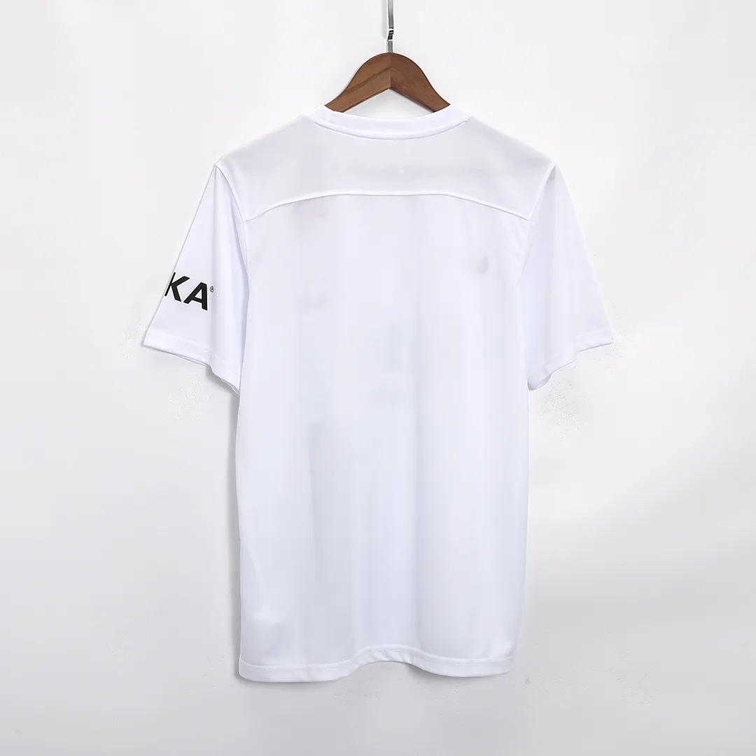 23-24 Eintracht Frankfurt DFB Pokal Final Jersey