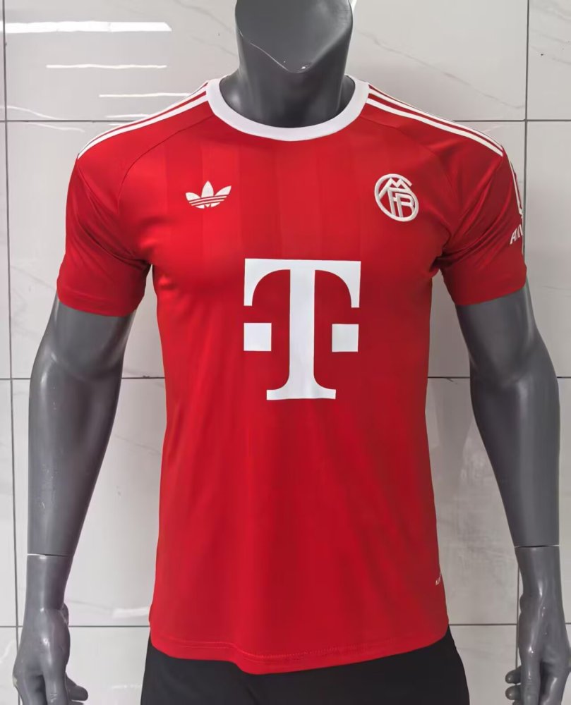 2025/2026 Player Version Bayern Munich Goalkeeper Red Football Shirt 1:1 Thai Quality