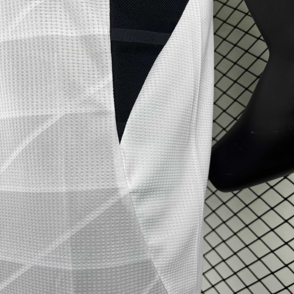 2025/2026 Player Version Bayern Munich Third Away Football Jersey 1:1 Thai quality