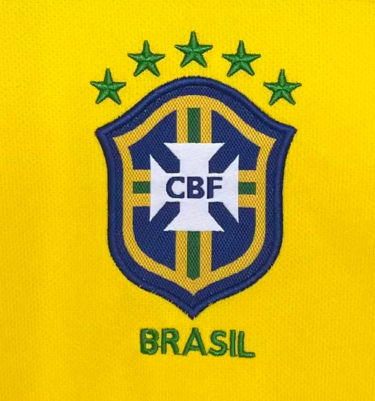 2024 Retro Long Sleeve Brazil Home Football Jersey 1:1 Thai Quality