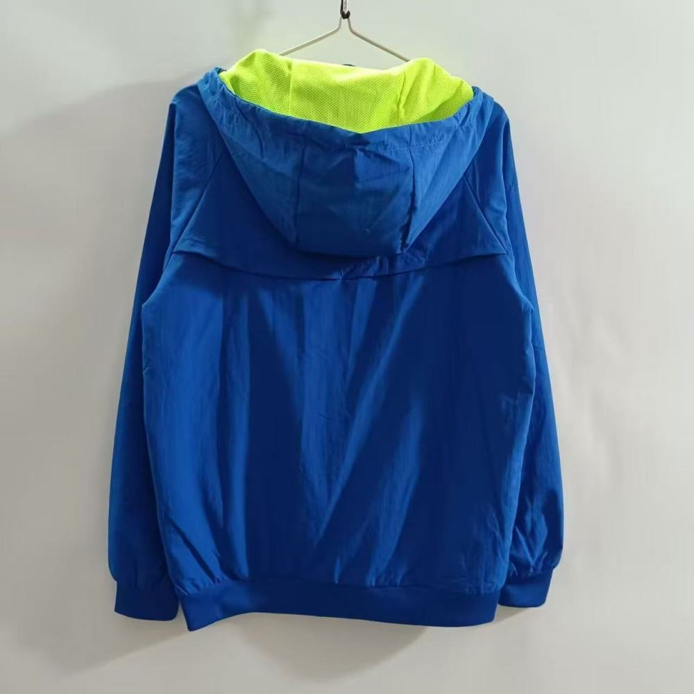 2025/2026 Barcelona Windbreaker Jersey 1:1 Thai Quality 04