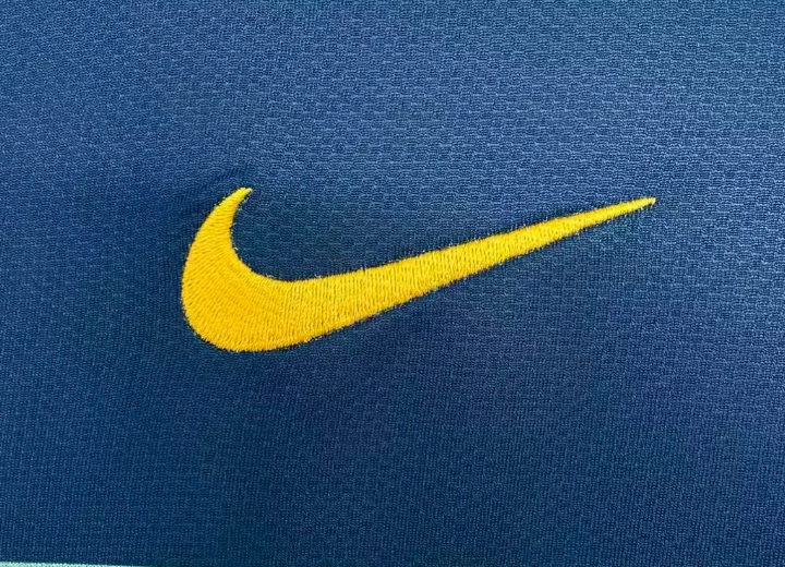2010/2011 Long Sleeve Retro Barcelona Away Football Shirt 1:1 Thai Quality
