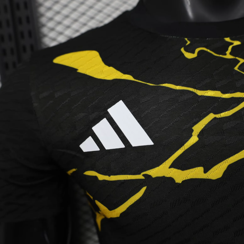 2025/2026 Player Version Real Madrid Collaboration With Marvel 02 Football Shirt 1:1 Thai Quality