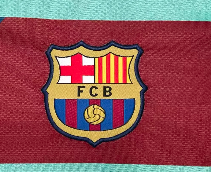 2010/2011 Long Sleeve Retro Barcelona Away Football Shirt 1:1 Thai Quality