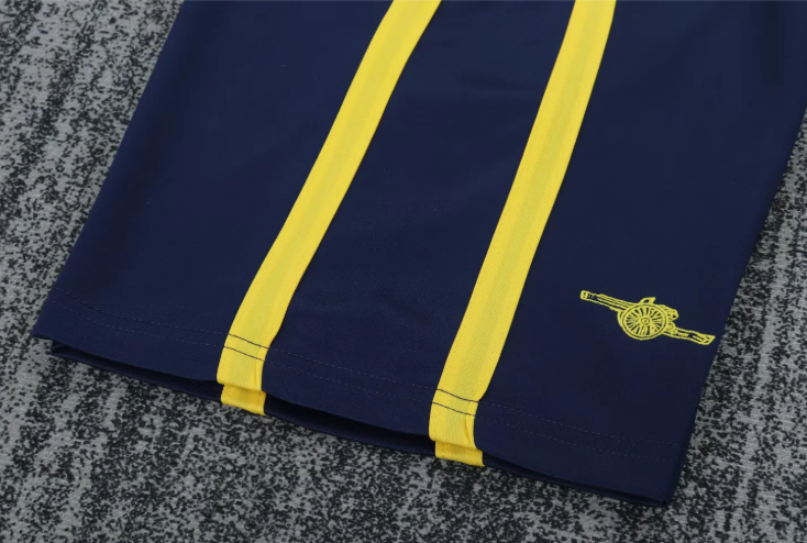 2000/2001 Retro Arsenal Away Football Shirt 1:1 Thai Quality Kids Size