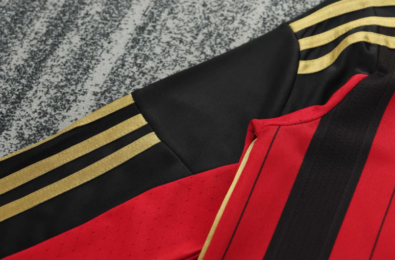 2013-2014 Retro Long Sleeve AC Milan Home Football Shirt 1:1 Thai Quality Kids Size