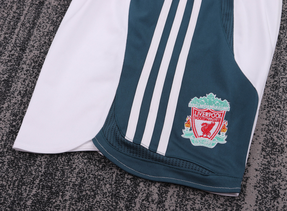 2006/2008 Retro Liverpool Away Football Jersey 1:1 Thai Quality Kids Size