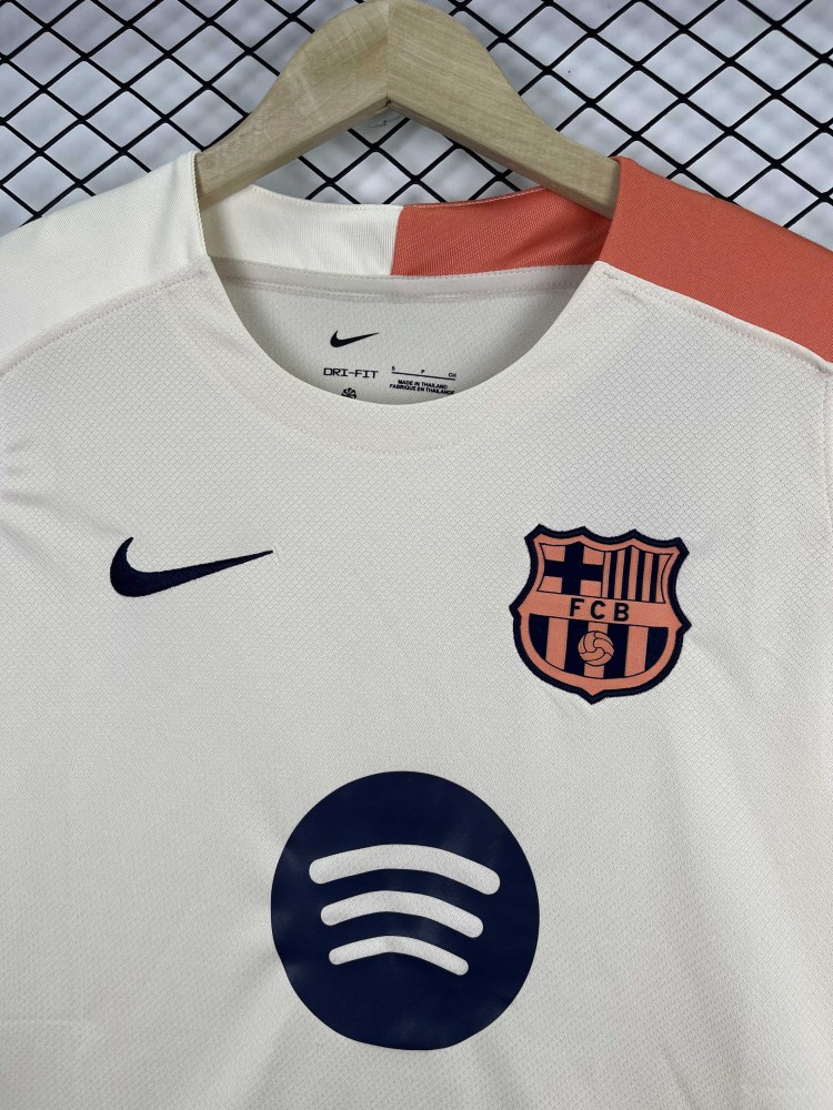 2025/2026 Barcelona Pre-Match Traning 01 Football Jersey 1:1 Thai quality