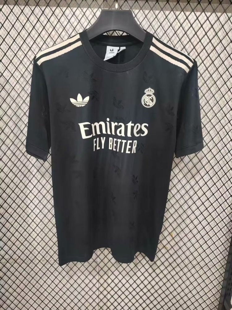 2025/2026 Real Madrid Special Edition 17 Football Shirt 1:1 Thai Quality