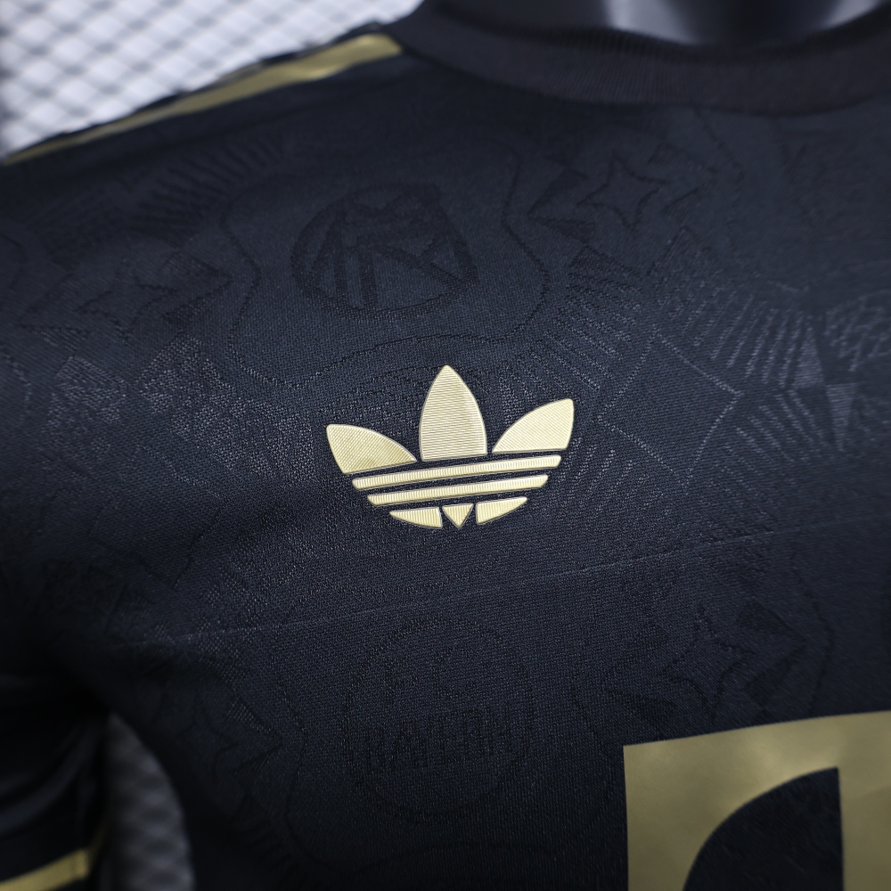 2025/2026 Player Version Bayern Munich 125th Anniversary Black Soccer Jersey 1:1 Thai Quality