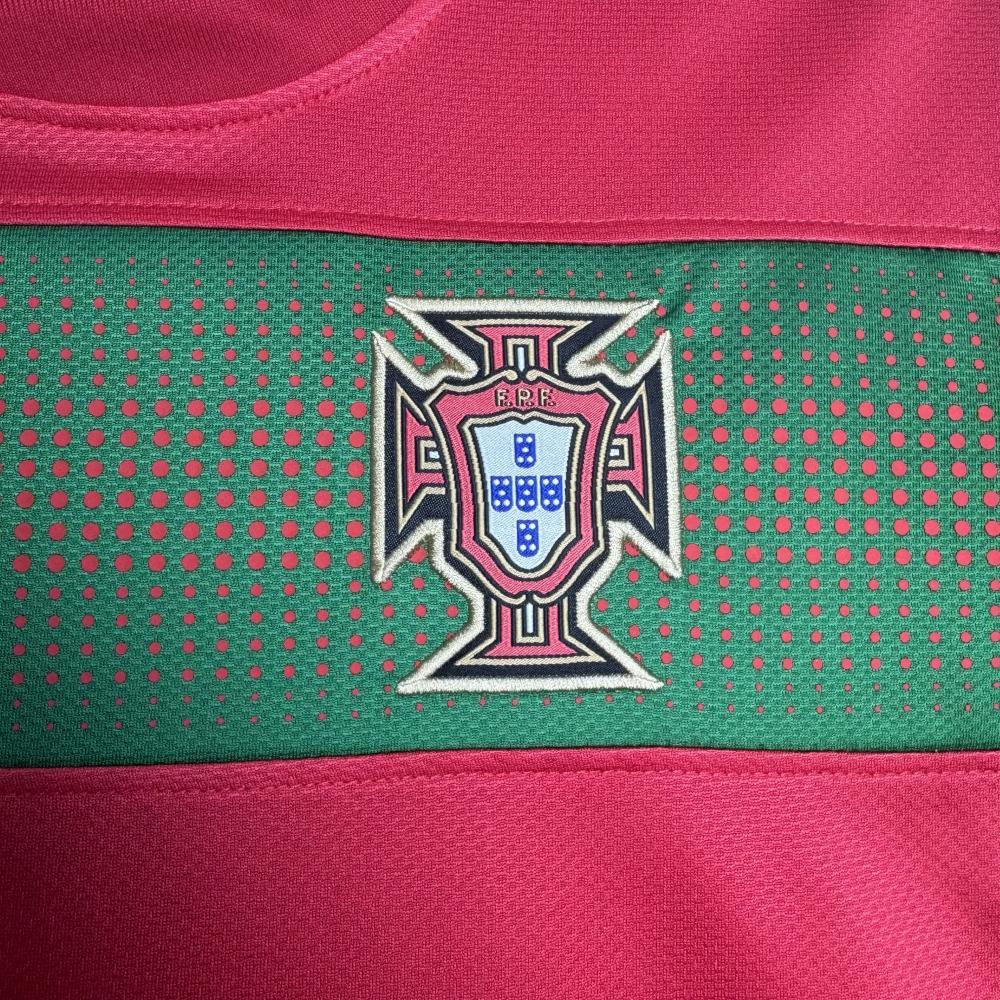 2010 Retro Portugal Home Football Shirt  1:1 Thai Quality