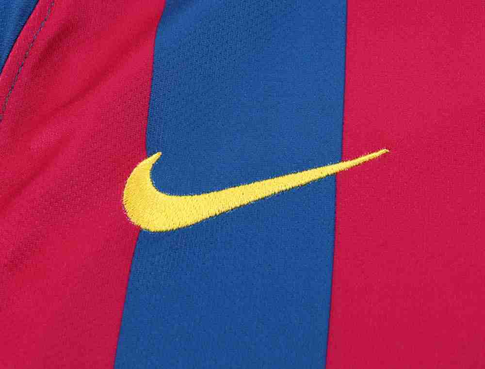 2005-2006 Retro Long Sleeve Barcelona Home Football Shirt 1:1 Thai Quality Kids Size