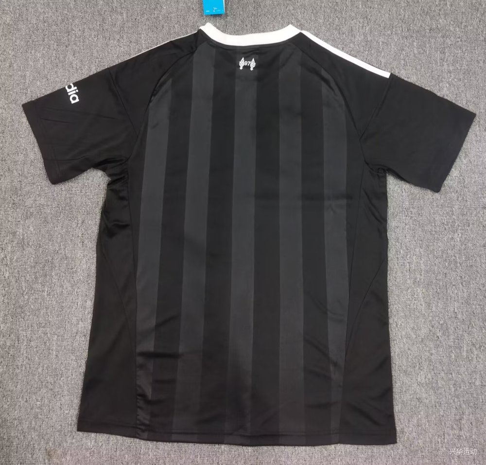 2025/2026 Liverpool Goalie Football Jersey 1:1 Thai quality